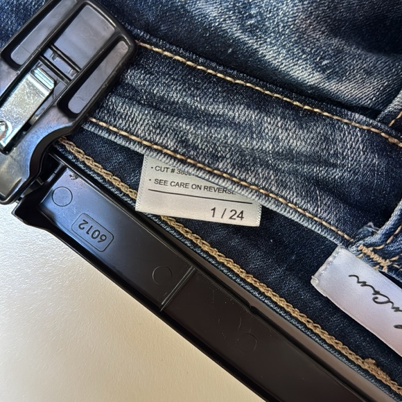 KanCan high-rise skinny jeans Size 1/24 - Picture 4 of 4